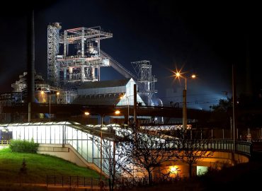 industry-1365010_1280